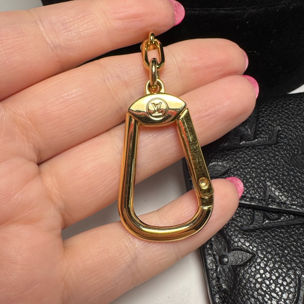 SOLD Louis Vuitton Black Key Pouch Wallet – Empreinte Noir Leather w/ Key Ring - Picture 8 of 14
